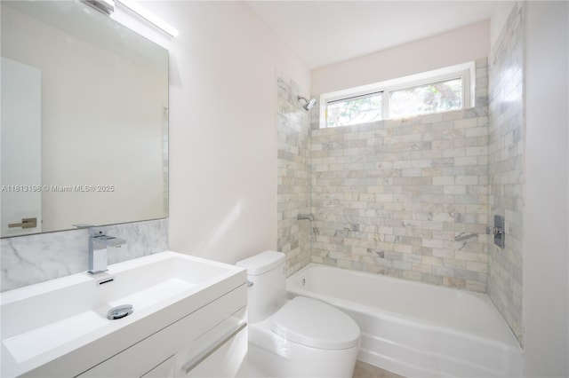 6640 SW 7th St, Pembroke Pines, FL 33023 - full bath with vanity and shower / tub combination