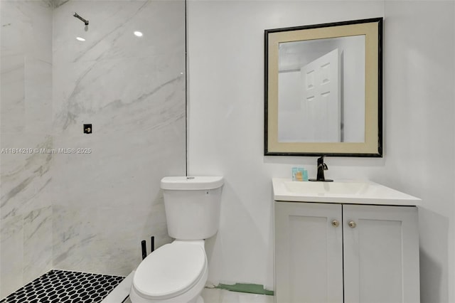 920 SW 8th Ct, Miami, FL 33130 - bathroom featuring vanity and tiled shower