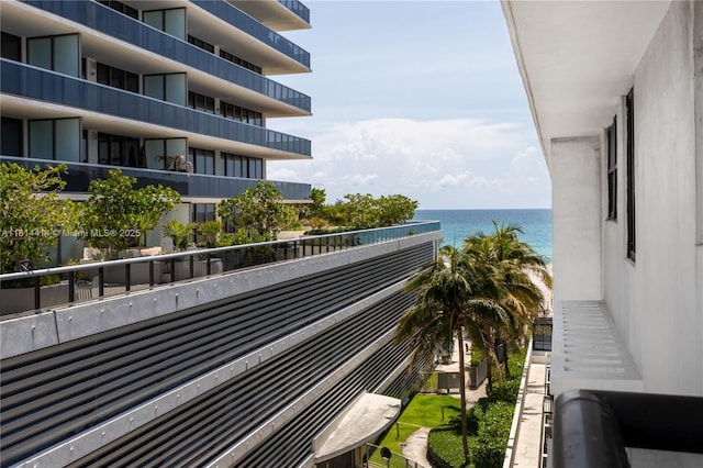 5845 Collins Ave Unit 501, Miami Beach, FL 33140 - balcony featuring a water view and central AC