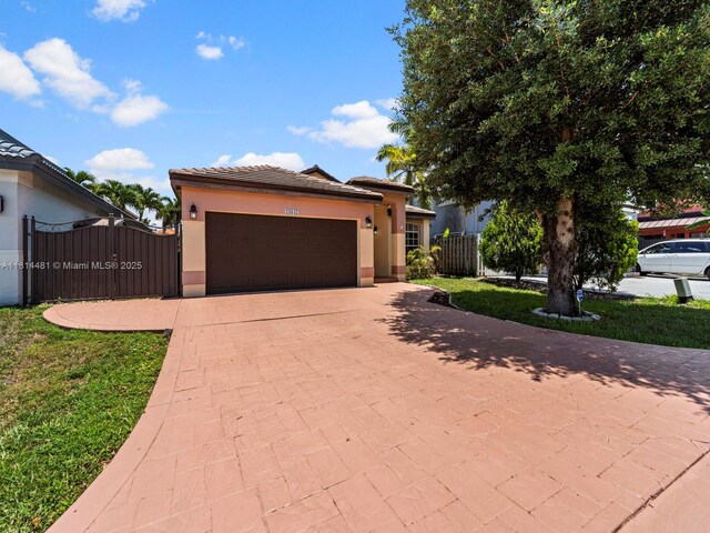 19847 NW 86th Ave, Hialeah, FL 33015 - photo 27