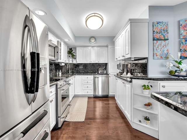 6423 Collins Ave Unit 409, Miami Beach, FL 33141 - photo 13