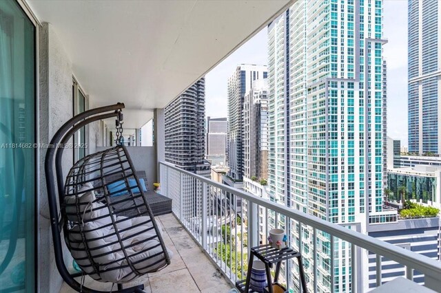 1250 S Miami Ave Unit 2208, Miami, FL 33130 - balcony featuring a city view