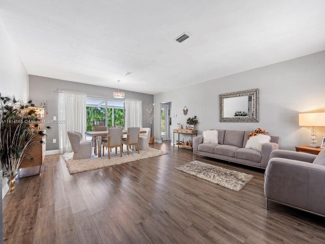 9200 SW 178th Ter, Palmetto Bay, FL 33157 - living area featuring wood finished floors and baseboards