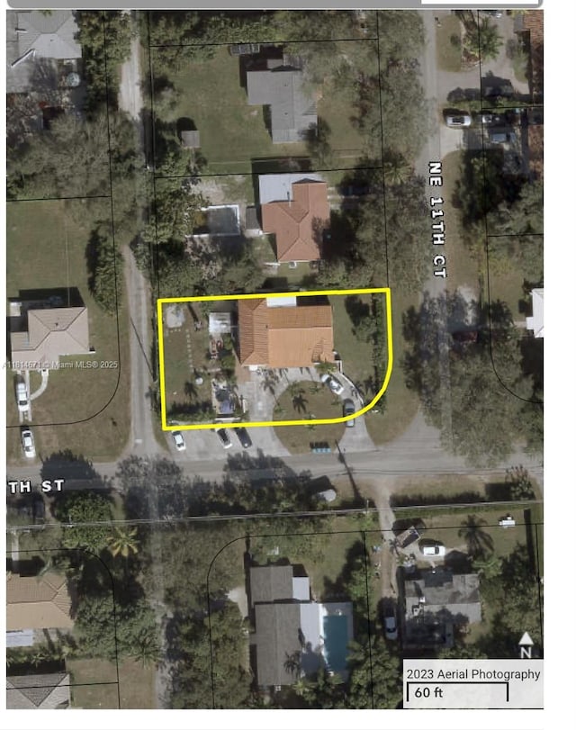 1105 NE 119th St, Biscayne Park, FL 33161 - aerial view of property's location featuring property boundaries highlighted