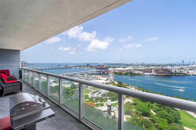 50 Biscayne Blvd Unit 3106, Miami, FL 33132 - balcony featuring a water view and a city view