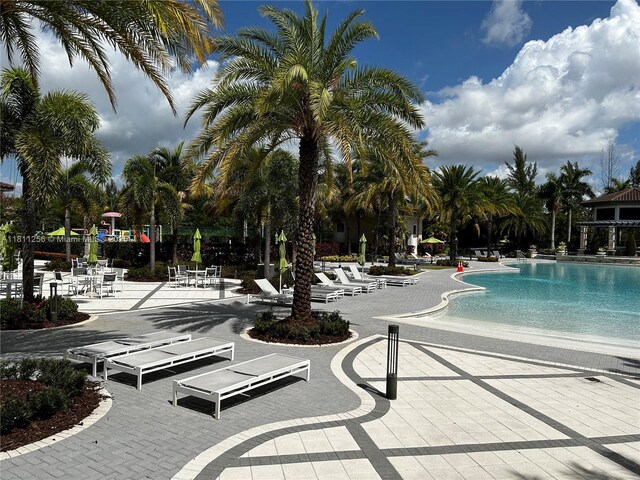 8005 NW 104th Ave Unit 24, Doral, FL 33178 - photo 18