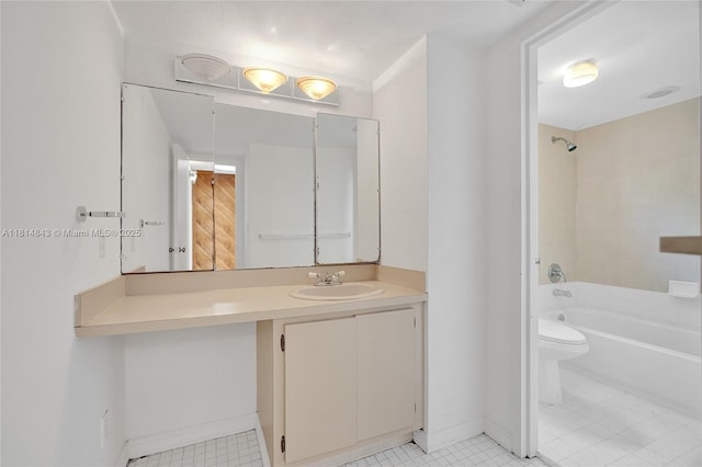 2591 Trapp Ave Unit 4, Miami, FL 33133 - bathroom with toilet, vanity, shower / tub combination, and baseboards