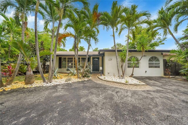 5451 NE 22nd Ave, Fort Lauderdale, FL 33308 - photo 1