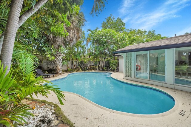 5451 NE 22nd Ave, Fort Lauderdale, FL 33308 - photo 51