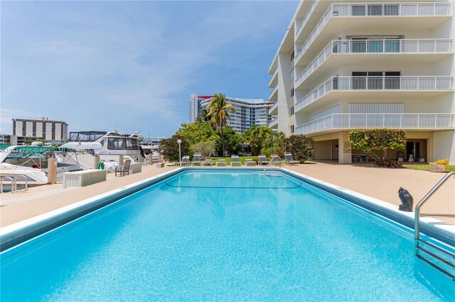 120 Golden Isles Dr Unit 33B, Hallandale Beach, FL 33009 - photo 36
