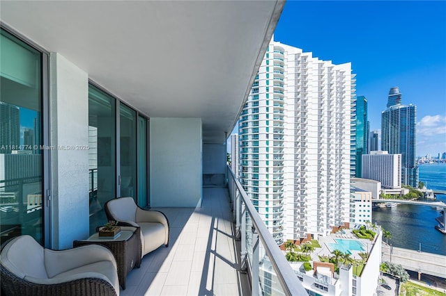 90 SW 3rd St Unit 2513, Miami, FL 33130 - photo 1