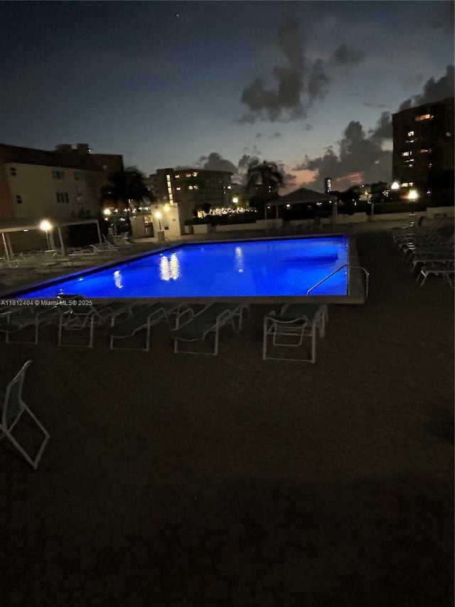 1865 S Ocean Dr Unit 10D, Hallandale Beach, FL 33009 - view of community pool