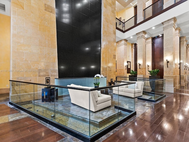 16275 Collins Ave Unit 2103, Sunny Isles Beach, FL 33160 - lobby featuring a towering ceiling