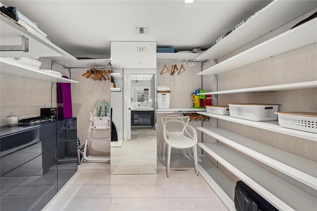 1500 Ocean Dr Unit 910, Miami Beach, FL 33139 - view of storage