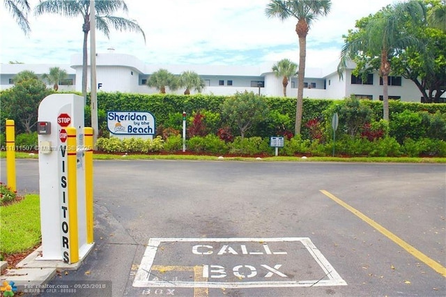 1470 Sheridan St Unit 18C, Hollywood, FL 33020 - view of uncovered parking lot
