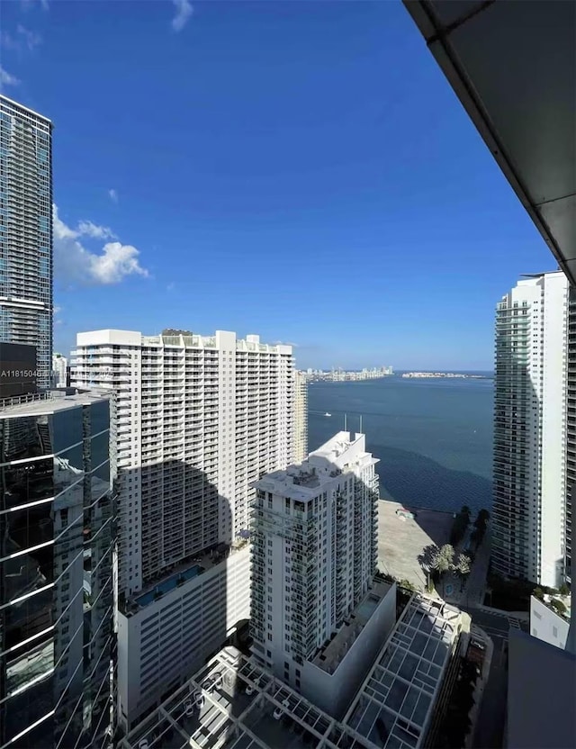 1395 Brickell Ave Unit 2814, Miami, FL 33131 - view of city featuring a large body of water