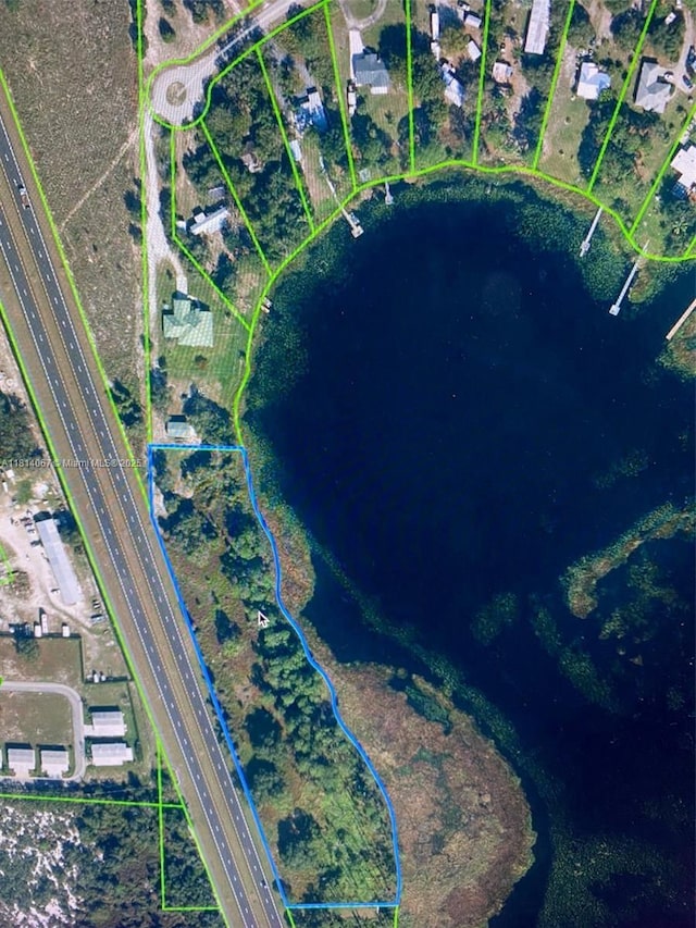 2916 Holiday Beach Dr, Avon Park, FL 33825