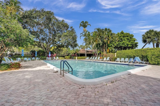 3150 N Course Ln Unit 405, Pompano Beach, FL 33069 - community pool featuring a patio