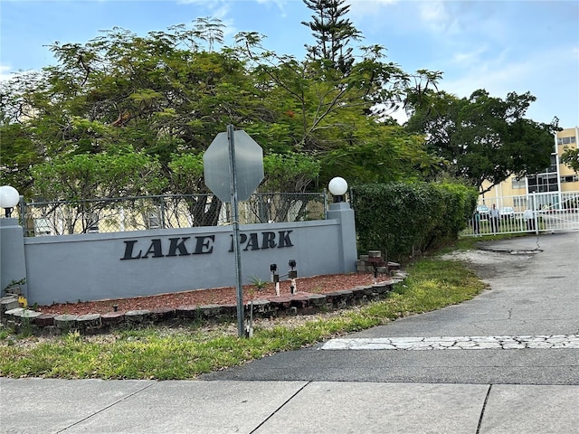920 Ne 199th St 2S Apt 217, Miami, FL 33179 - view of community / neighborhood sign
