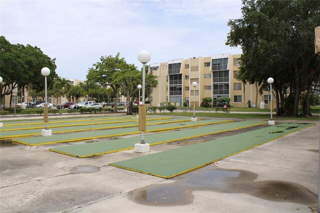 920 Ne 199th St 2S Apt 217, Miami, FL 33179 - surrounding community with a game area