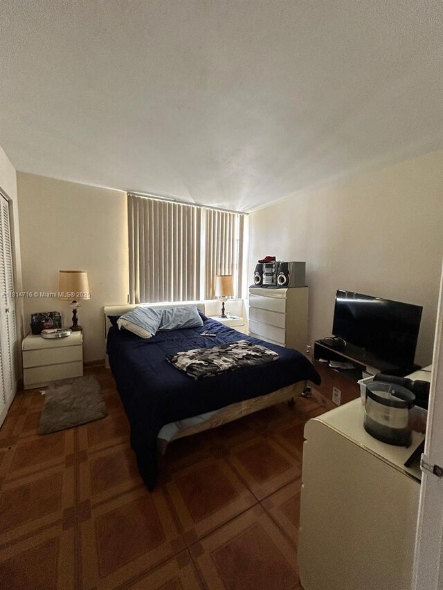 920 Ne 199th St 2S Apt 217, Miami, FL 33179 - view of bedroom