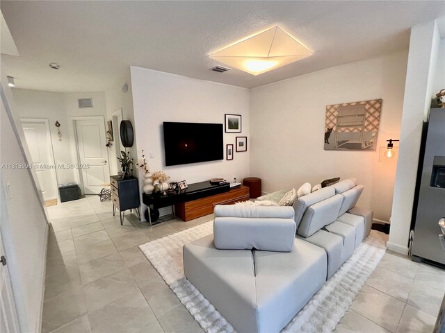 12254 NW 24th Pl, Miami, FL 33167 - view of living room