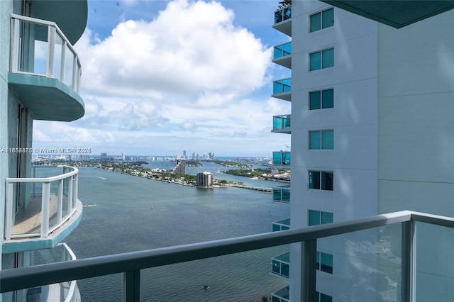 1900 N Bayshore Dr Unit 3003, Miami, FL 33132 - photo 18