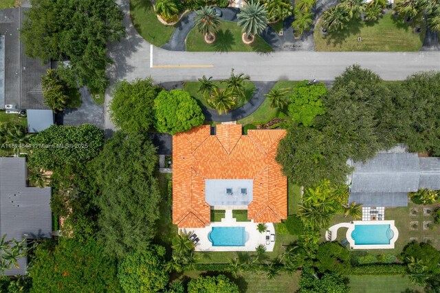 7505 SW 129th St, Pinecrest, FL 33156 - drone / aerial view of a pool