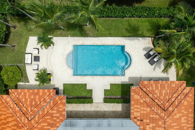 7505 SW 129th St, Pinecrest, FL 33156 - aerial view of a pool