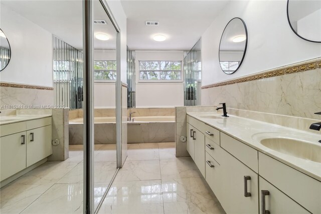 10741 N Saratoga Dr, Cooper City, FL 33026
