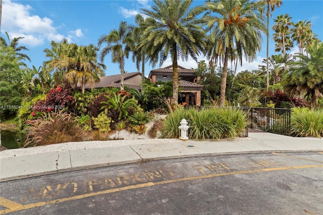 10741 N Saratoga Dr, Cooper City, FL 33026