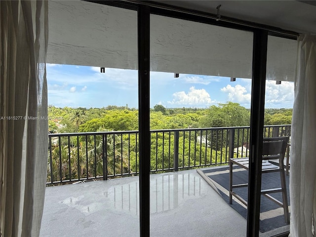 5701 Biscayne Blvd Unit 701, Miami, FL 33137 - view of balcony