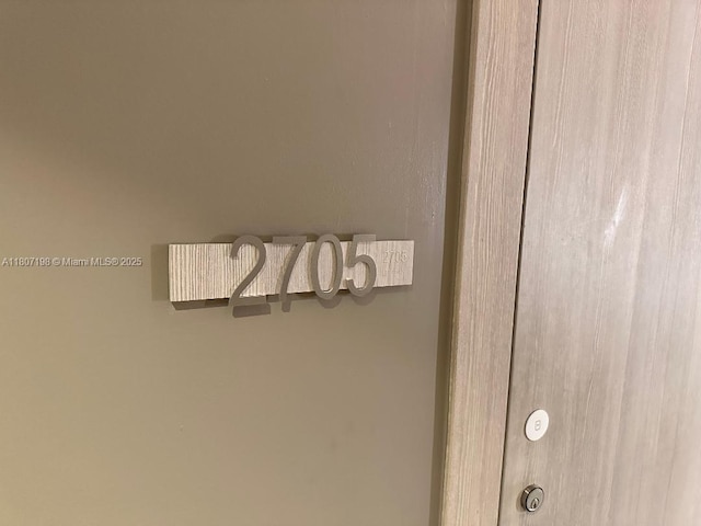 1000 Brickell Plz Unit 2705, Miami, FL 33131 - detailed view