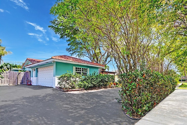 1245 Wiley St, Hollywood, FL 33019 - photo 4