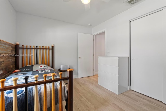 14420 NW 16th St, Pembroke Pines, FL 33028 - bedroom featuring light wood-style floors, ceiling fan, and a closet