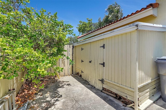 1150 Queen Palm Ct, Hollywood, FL 33019 - photo 35