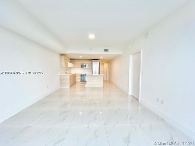 16385 Biscayne Blvd Unit 702, North Miami Beach, FL 33160 - photo 15