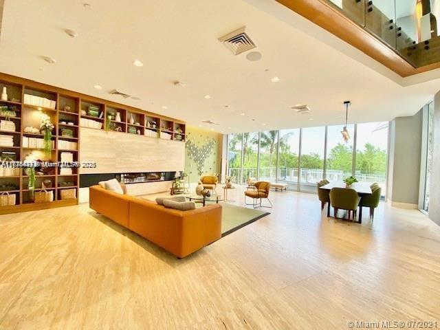16385 Biscayne Blvd Unit 702, North Miami Beach, FL 33160 - photo 35