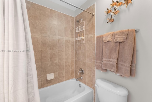 7702 Paddock Pl, Davie, FL 33328 - bathroom with shower / tub combo with curtain and toilet