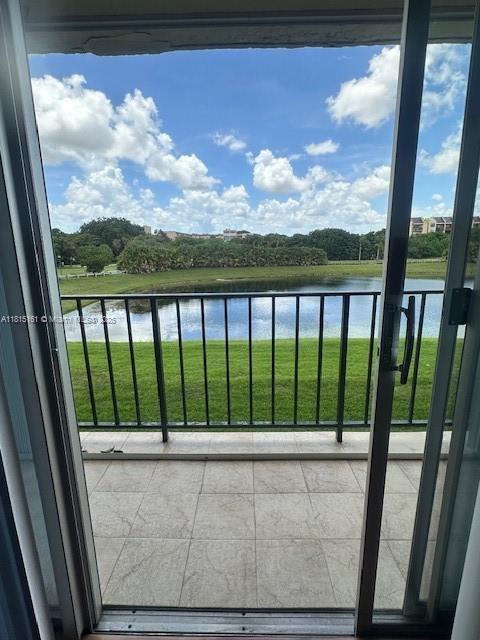 870 NW 87th Ave Unit 302, Miami, FL 33172 - photo 38