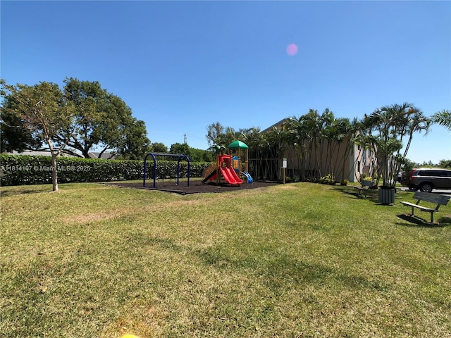 1150 N Liberty Ave Unit K, Homestead, FL 33034 - view of green lawn
