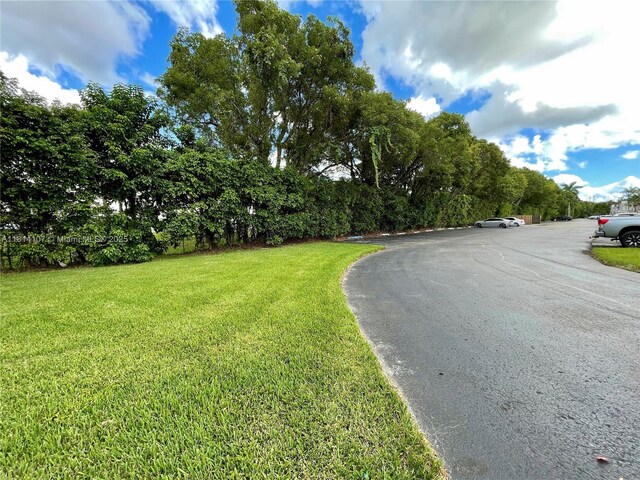 1150 N Liberty Ave Unit K, Homestead, FL 33034 - view of asphalt road