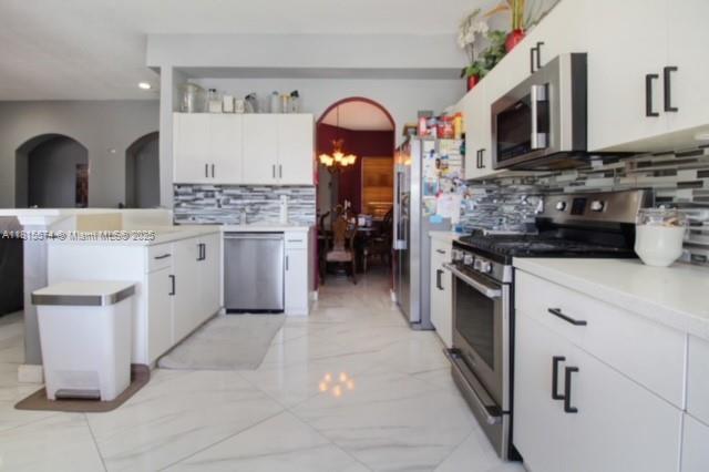 18393 NW 88th Pl, Hialeah, FL 33018 - photo 4