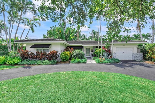 700 Vilabella Ave, Coral Gables, FL 33146 - photo 11