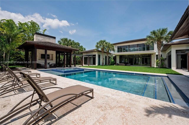 9000 SW 63rd Ct, Pinecrest, FL 33156