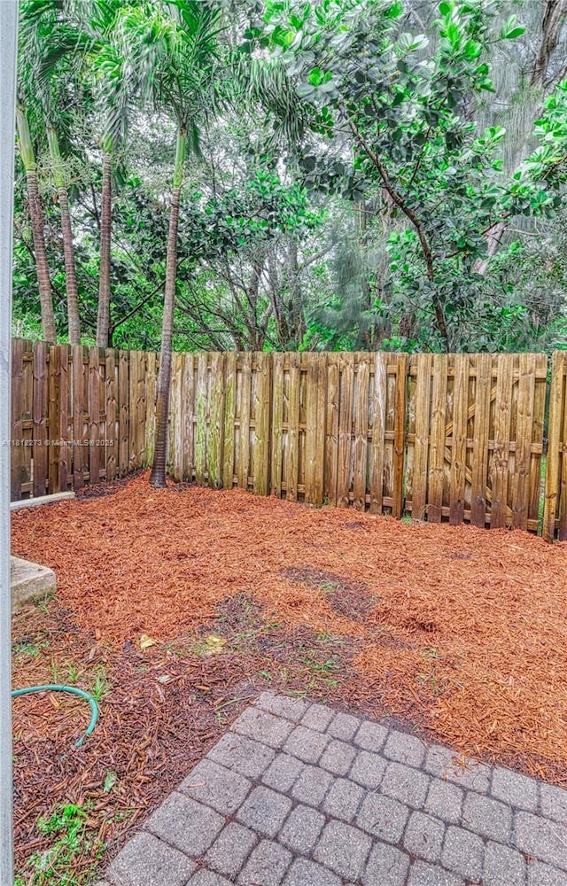 6489 N Anise Ct, Davie, FL 33314 - view of fenced backyard