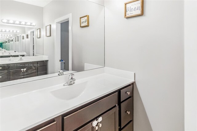 724 SE 37th Ave, Homestead, FL 33033 - bathroom with vanity and toilet