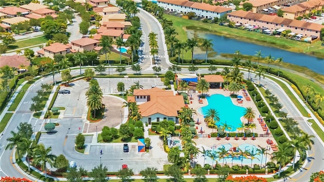 724 SE 37th Ave, Homestead, FL 33033 - aerial view of a large body of water and a pool area