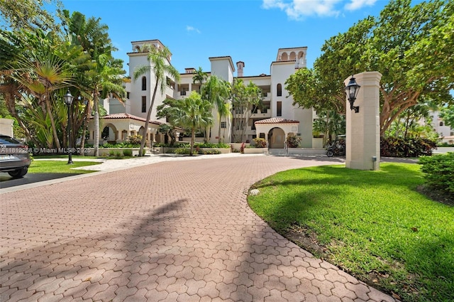 2124 Fisher Island Dr Unit 2124, Miami Beach, FL 33109 - surrounding community