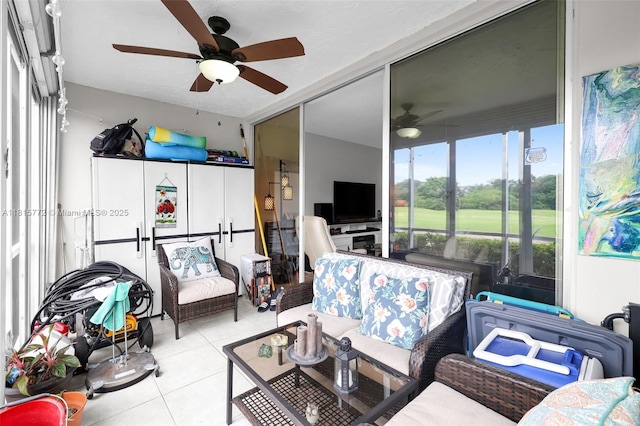 3301 S Palm Aire Dr Unit 106, Pompano Beach, FL 33069 - view of sunroom / solarium